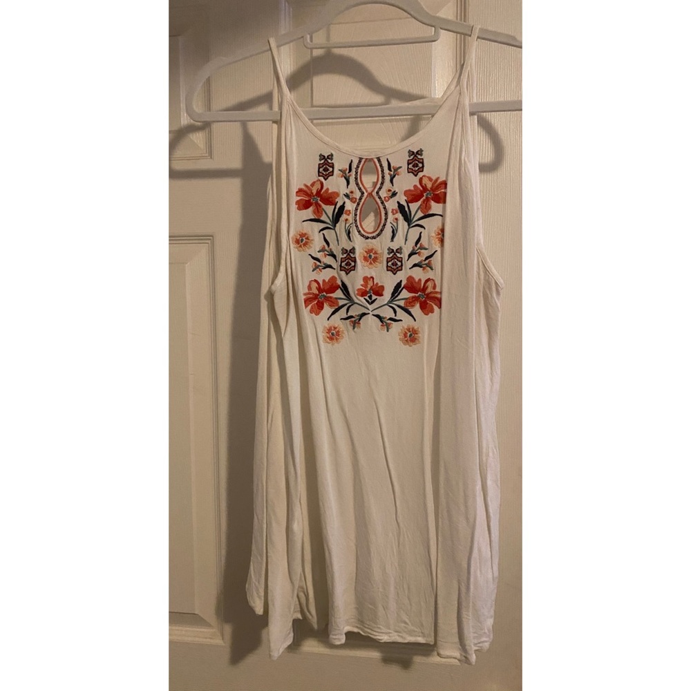 White tank